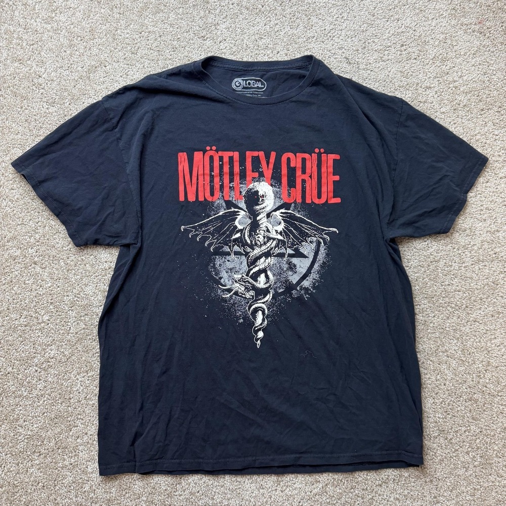 Motley Crue Shirt Mens XL Black 2019 Global Merch Snake Graphic Rock Band Tee